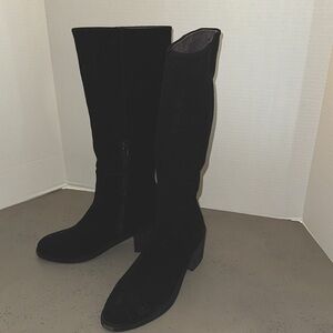 Band of Gypsies Black Suede Chunky Heel Women’s Black Boots Sz 9
